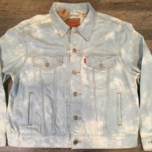 Levi's NWT Women's Ex-Boyfriend Cotton Denim Trucker Jacket Size Large